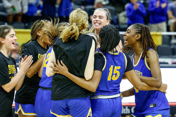 Burroughs Marshfield Missouri girls basketball March 13 2024 Nate Latsch 26927